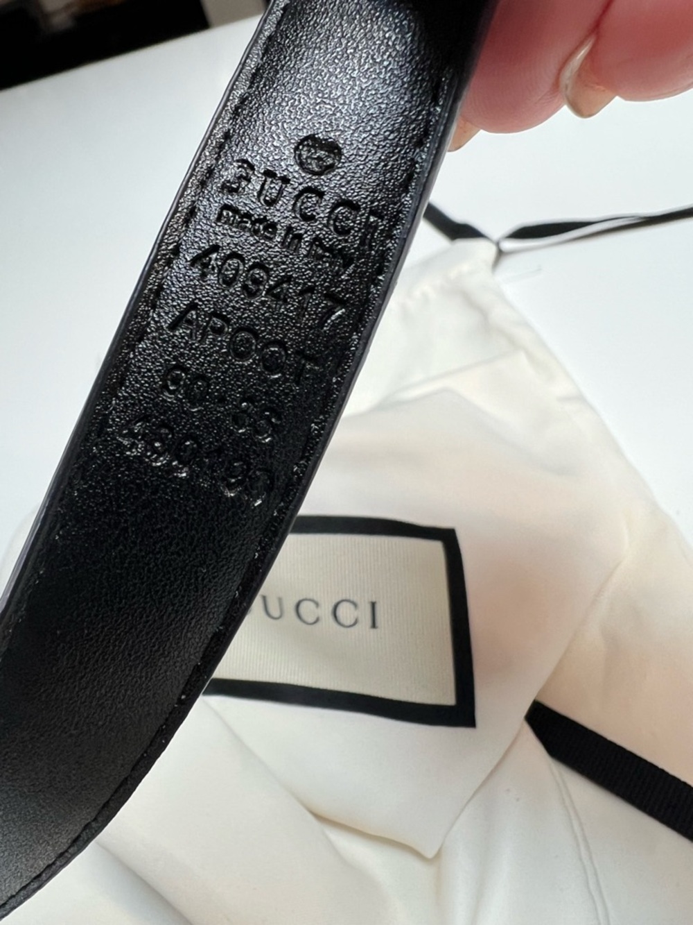 Gucci Black Leather Marmont Thin Belt with Brass Double G Buckle - Picture 11 of 15